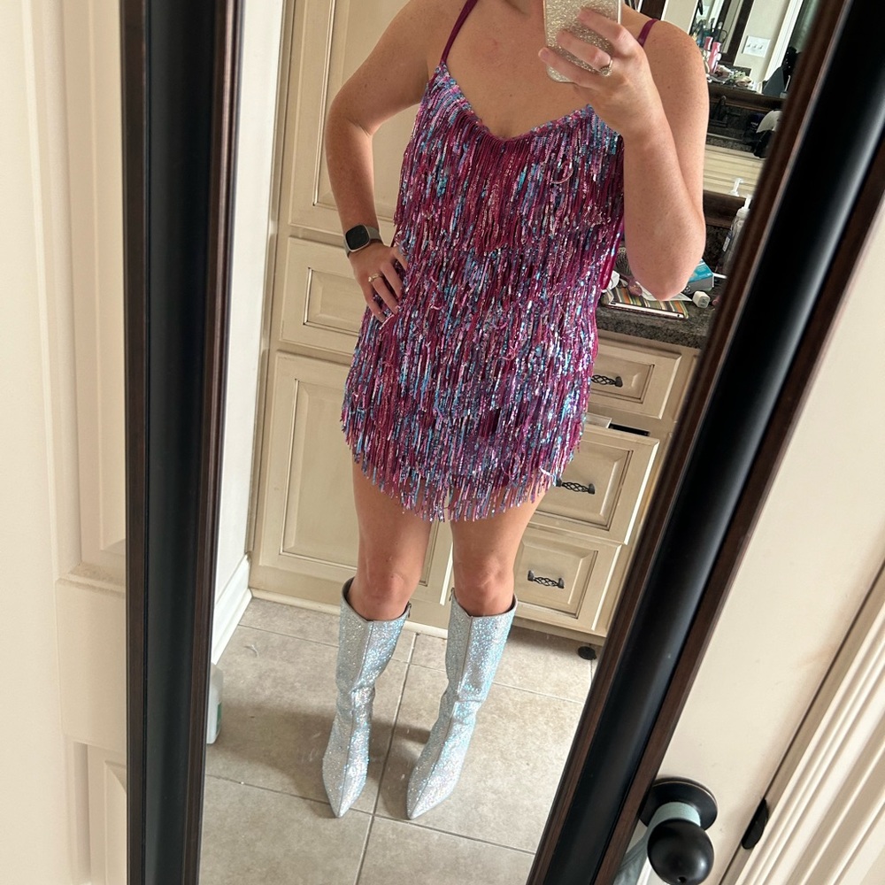 Fashion Nova mini fringe dress (Perfect for Eras Tour)